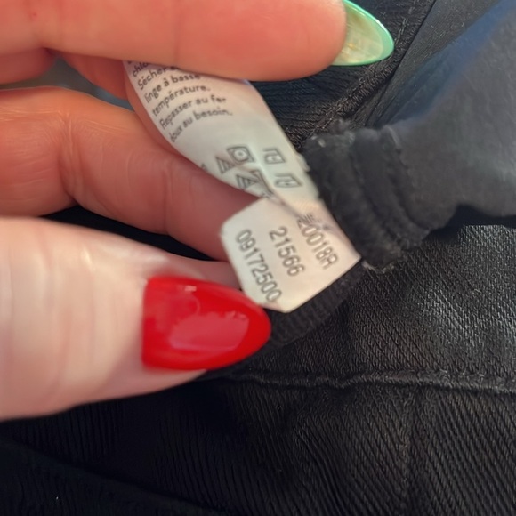 SPANX Jean-ish Ankle Leggings Pants Size Large Black Back Pockets - Picture 9 of 11